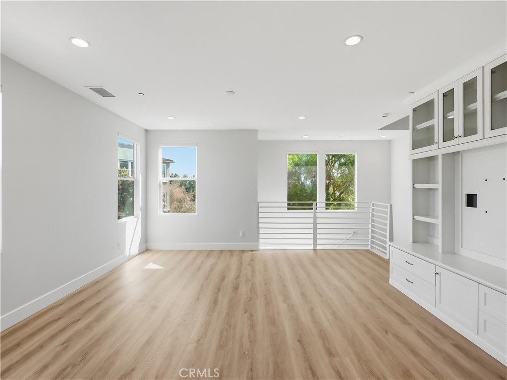 1 Vantis Drive, Aliso Viejo CA 92656 - photo 6