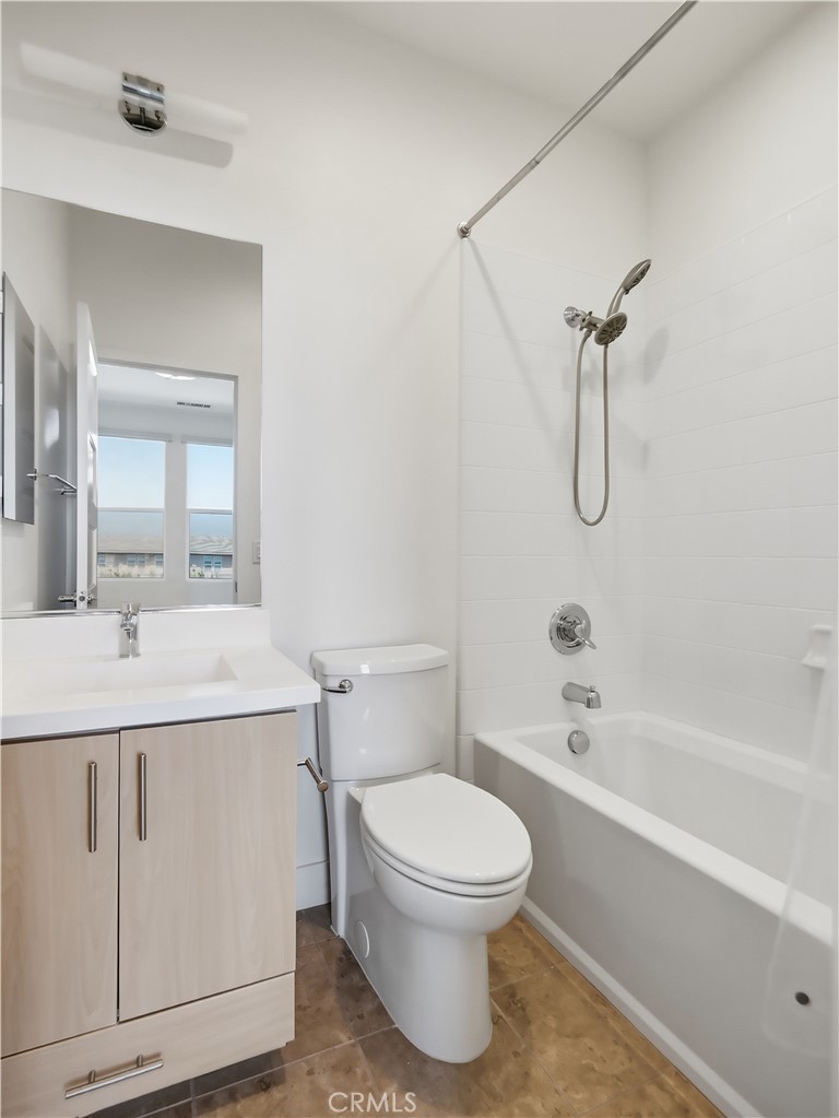 1 Vantis Drive, Aliso Viejo CA 92656 - photo 32