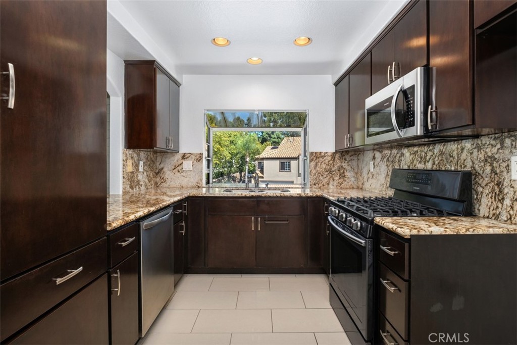 1 Via Abruzzi, Aliso Viejo CA 92656 - photo 2