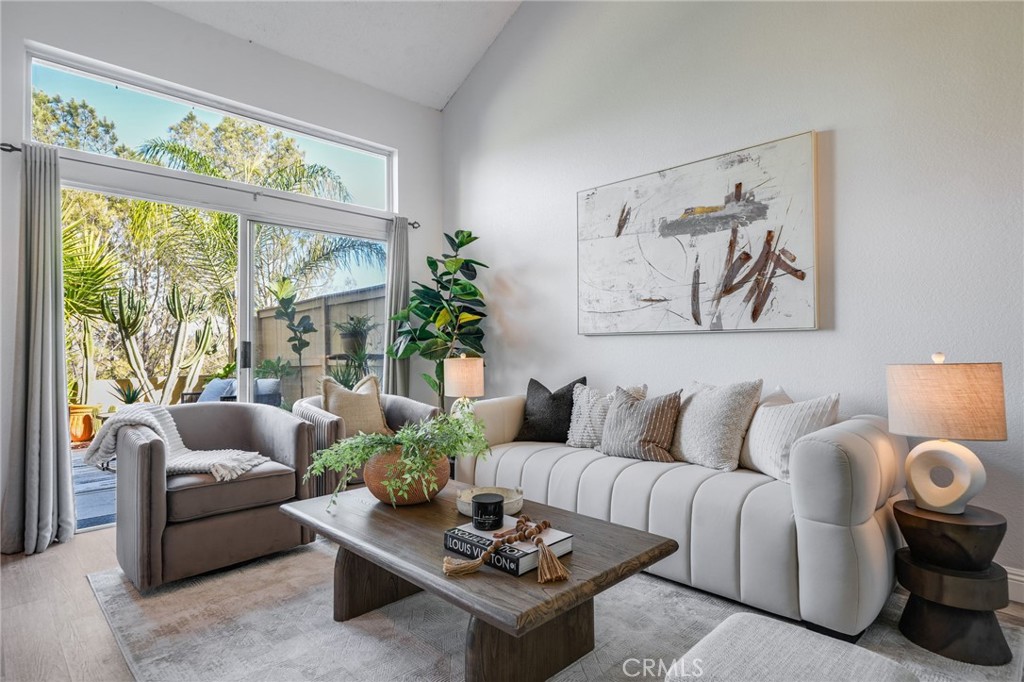 10 Acorn, Aliso Viejo CA 92656 - photo 2