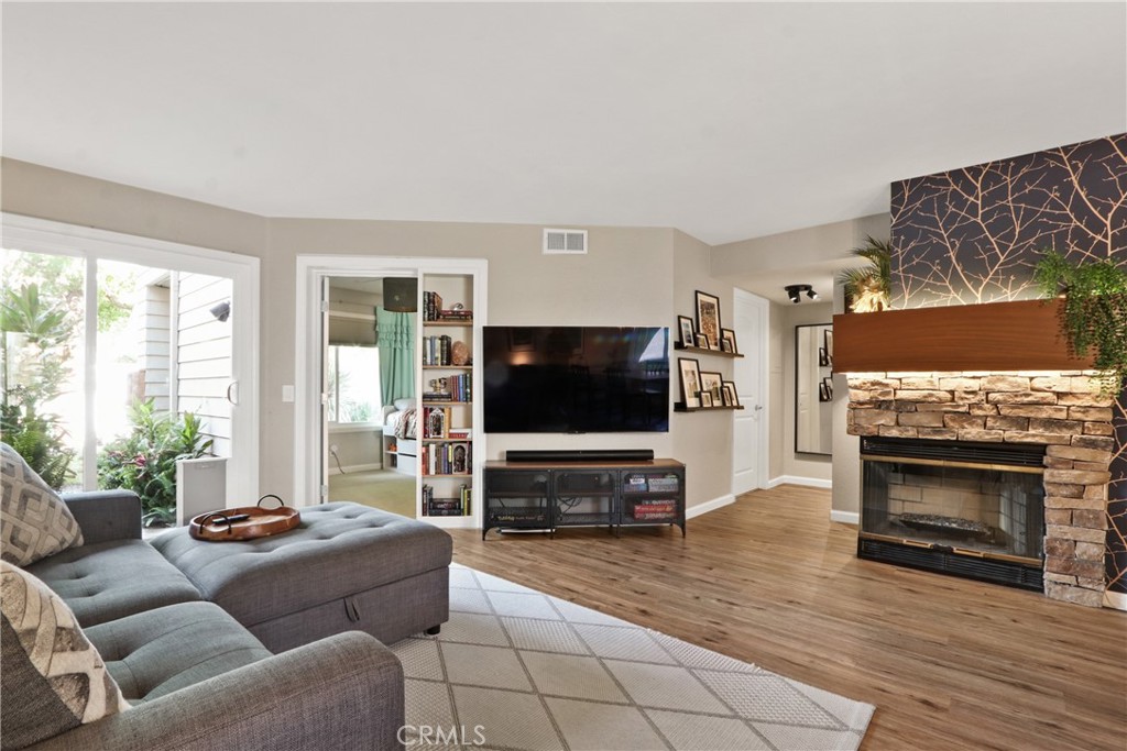 10 Glenoaks, Aliso Viejo CA 92656 - photo 5