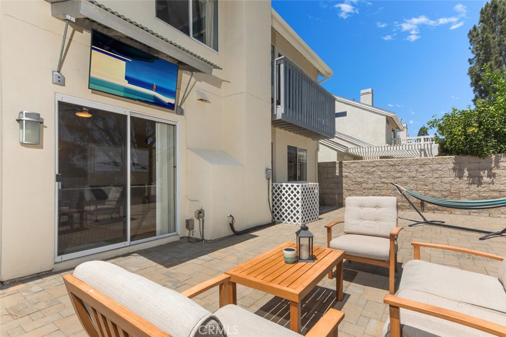 Evening outdoor TV viewing under the stars - 10 Windflower, Aliso Viejo CA 92656 - photo 10