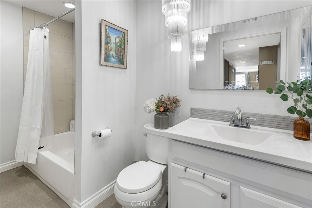Main Level Full Bathroom has been updated - 10 Windflower, Aliso Viejo CA 92656 - photo 18