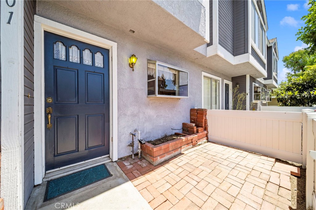 101 Dogwood, Aliso Viejo CA 92656 - photo 2