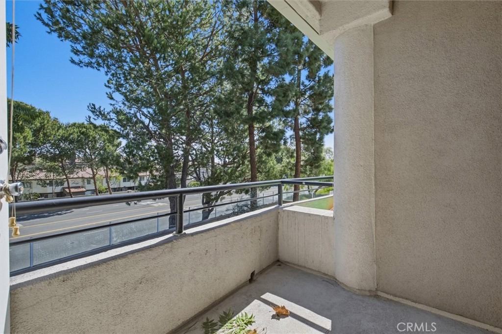 11 Softwind, Aliso Viejo CA 92656 - photo 23