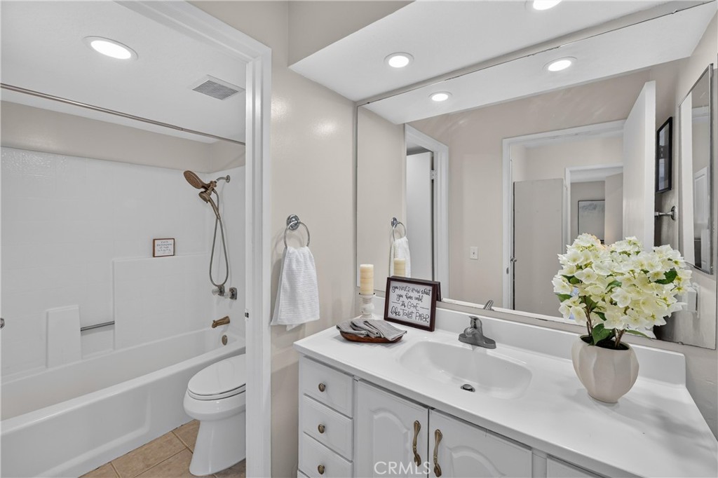 12 Ashwood, Aliso Viejo CA 92656 - photo 17