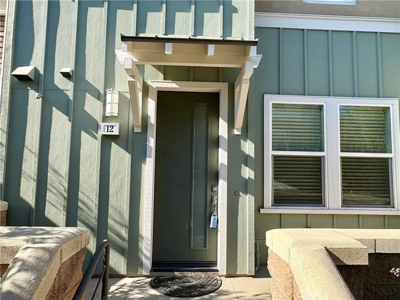 12 Empire, Aliso Viejo, CA 92656