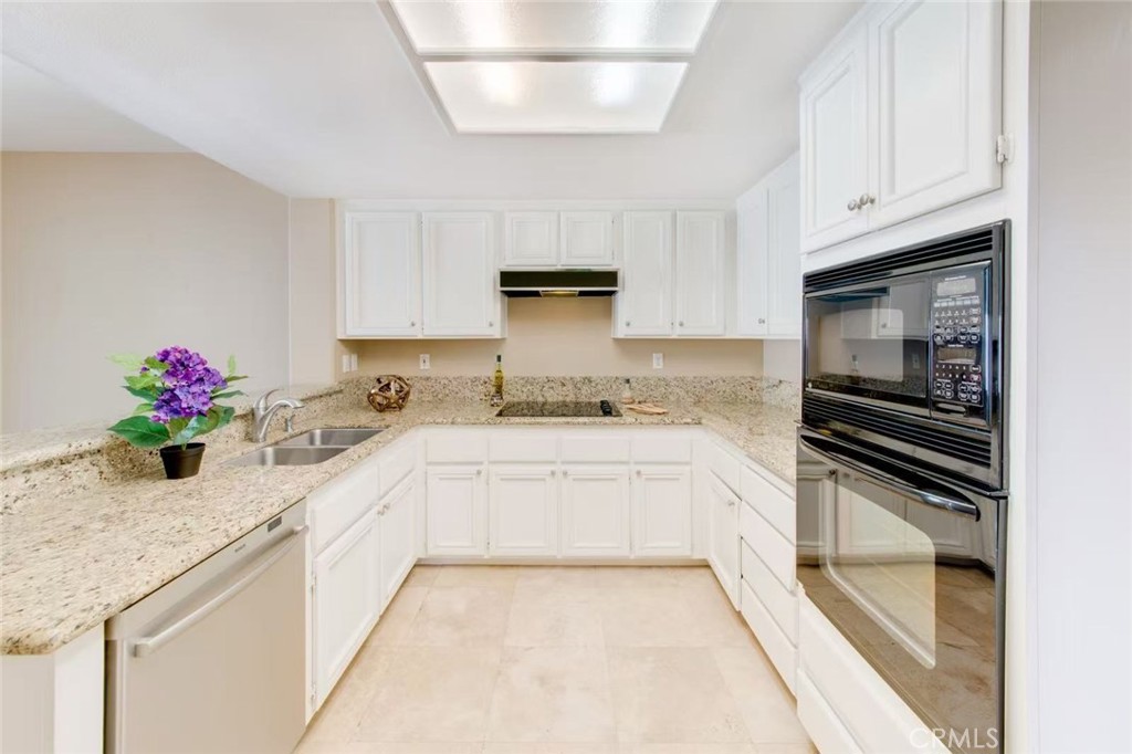 13 Giotto, Aliso Viejo CA 92656 - photo 8