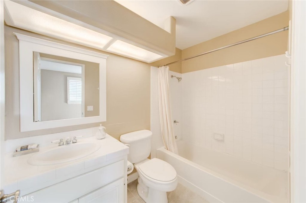 13 Giotto, Aliso Viejo CA 92656 - photo 20