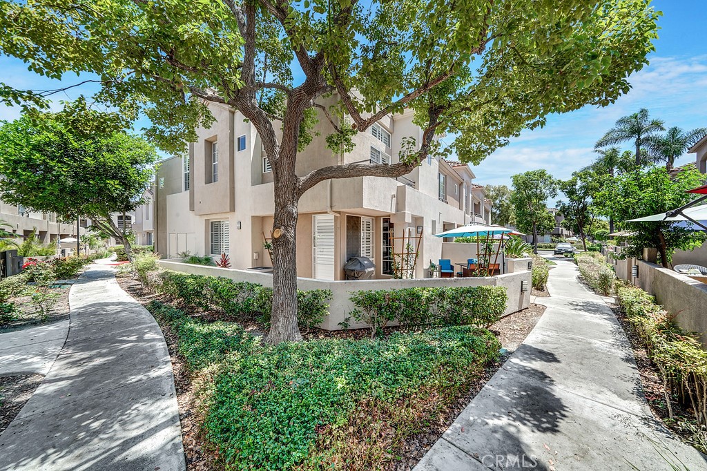 Coveted corner location - 13 Windchime, Aliso Viejo CA 92656 - photo 1