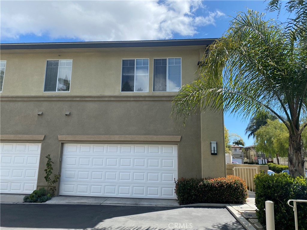 14 HERITAGE, Aliso Viejo CA 92656 - photo 1