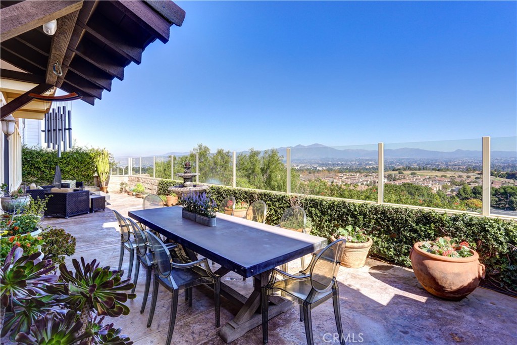 Welcome to 14 Ventana Ridge in the Gated community of Ventana Ridge. IF views are important to, then you have found the - 14 Ventana Ridge Drive, Aliso Viejo CA 92656 - photo 1
