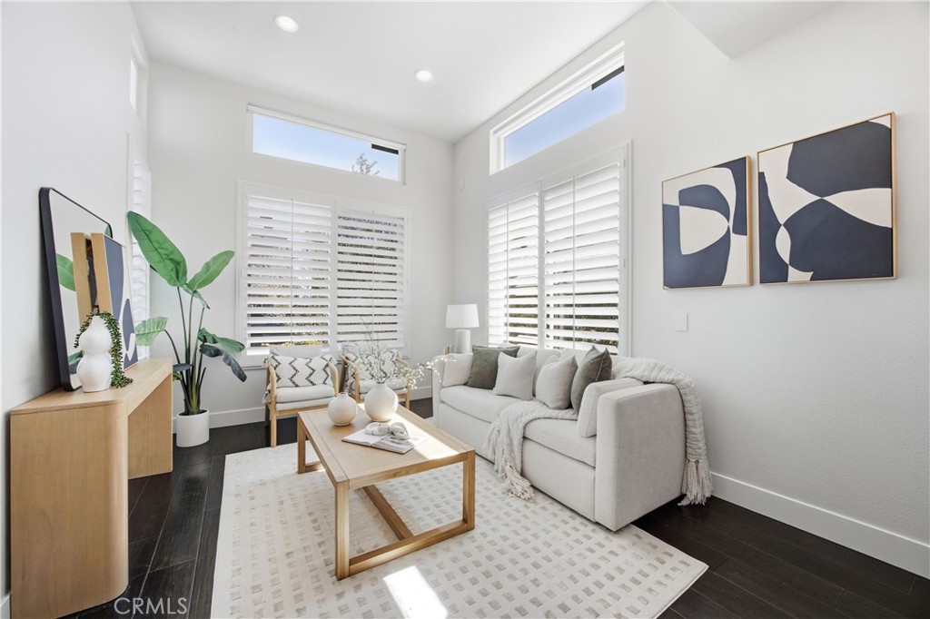 Living room - 15 Key Largo, Aliso Viejo CA 92656 - photo 5