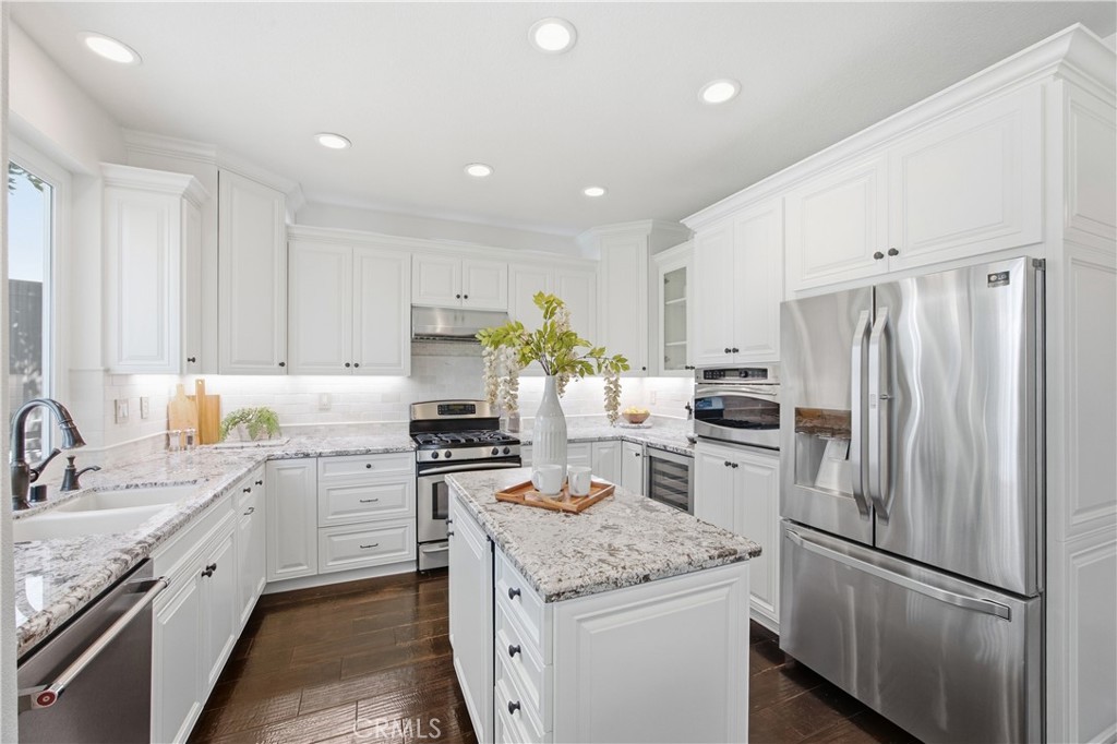 Kitchen - 15 Key Largo, Aliso Viejo CA 92656 - photo 10