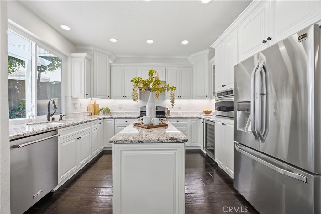 Kitchen - 15 Key Largo, Aliso Viejo CA 92656 - photo 11