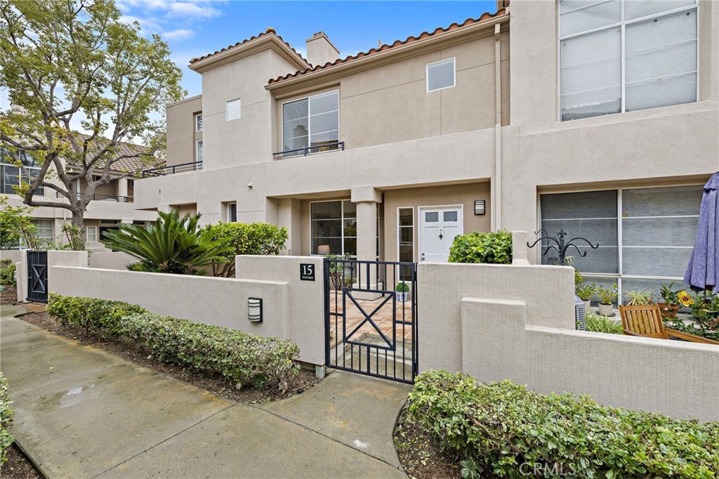15 Windchime, Aliso Viejo CA 92656 - photo 1