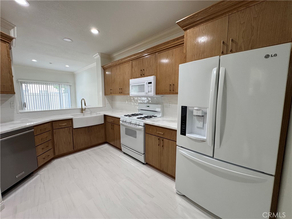 16 Bryce, Aliso Viejo CA 92656 - photo 16