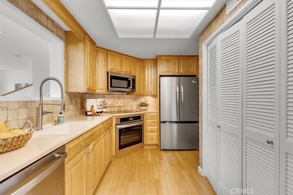 16 Pineoak, Aliso Viejo CA 92656 - photo 25