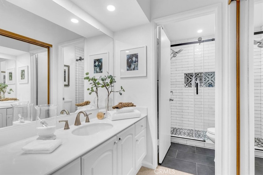 16 Pineoak, Aliso Viejo CA 92656 - photo 32