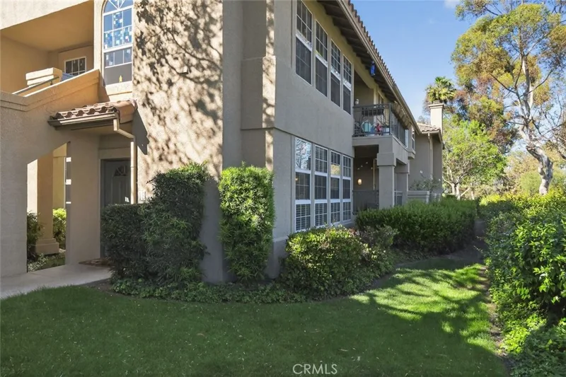 16 Sentinel Place 204, Aliso Viejo, CA 92656