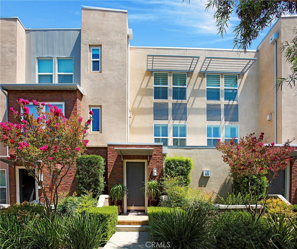 17 Brownstone Way, Aliso Viejo CA 92656 - photo 1