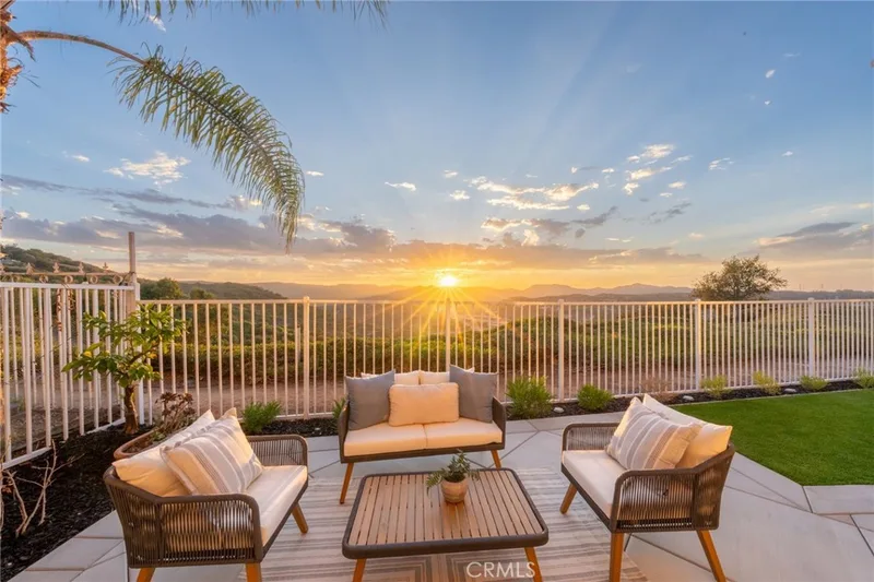 17 Hollyleaf, Aliso Viejo, CA 92656
