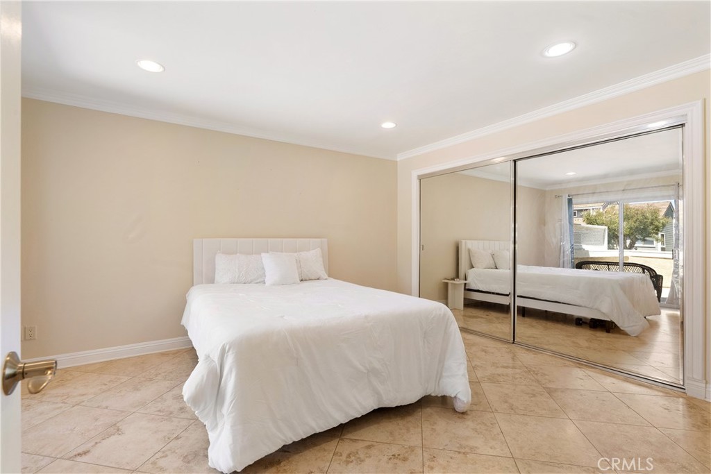 18 Laurel, Aliso Viejo CA 92656 - photo 7