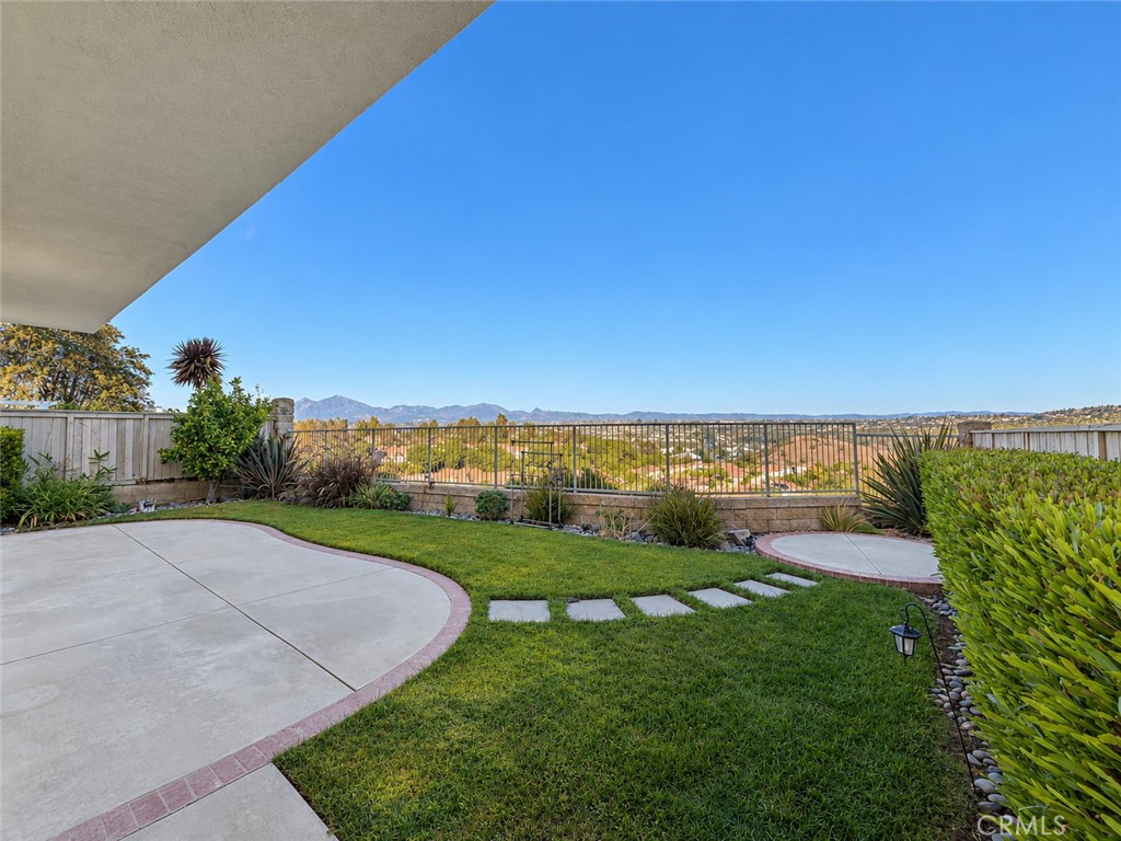 18 Lyon, Aliso Viejo CA 92656 - photo 4