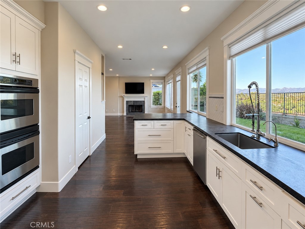 18 Lyon, Aliso Viejo CA 92656 - photo 11