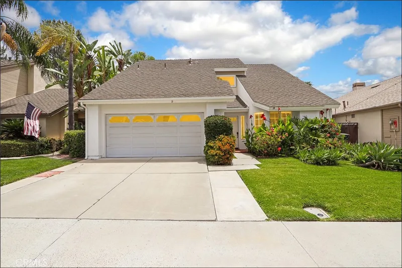 18 Parkwood, Aliso Viejo, CA 92656