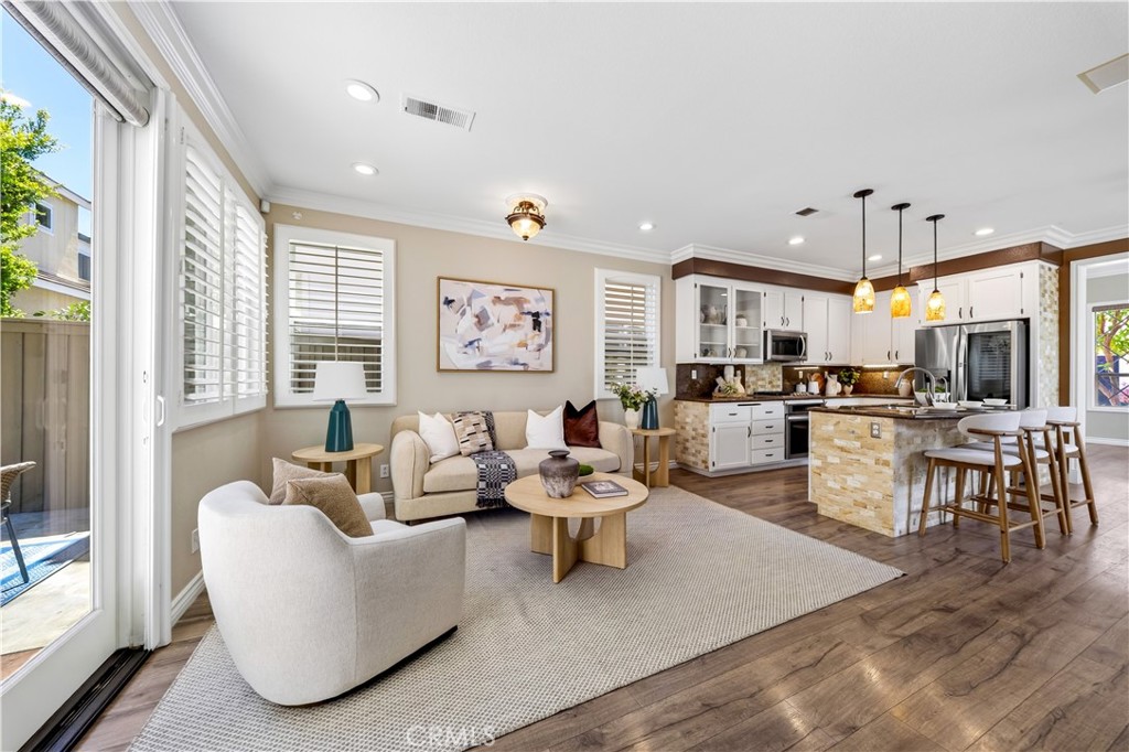 18 Wimbledon Lane, Aliso Viejo CA 92656 - photo 2