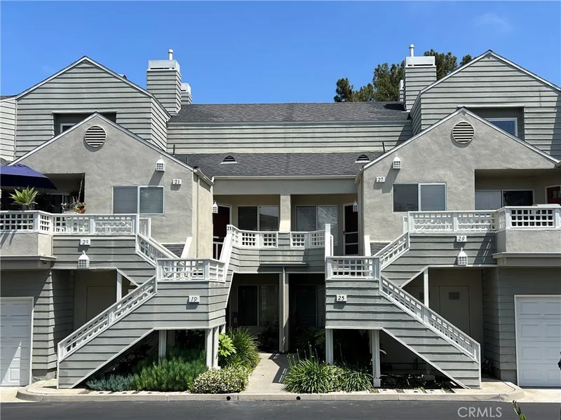 19 Baywood 42, Aliso Viejo, CA 92656