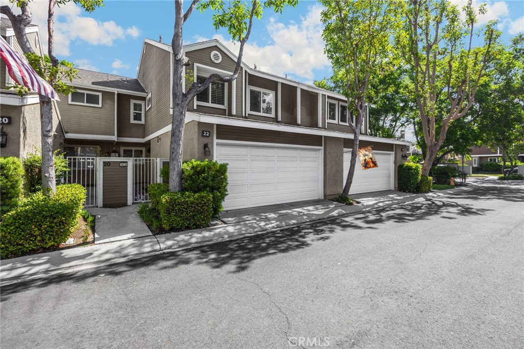 Your new home!! - 22 Silveroak, Aliso Viejo CA 92656 - photo 1