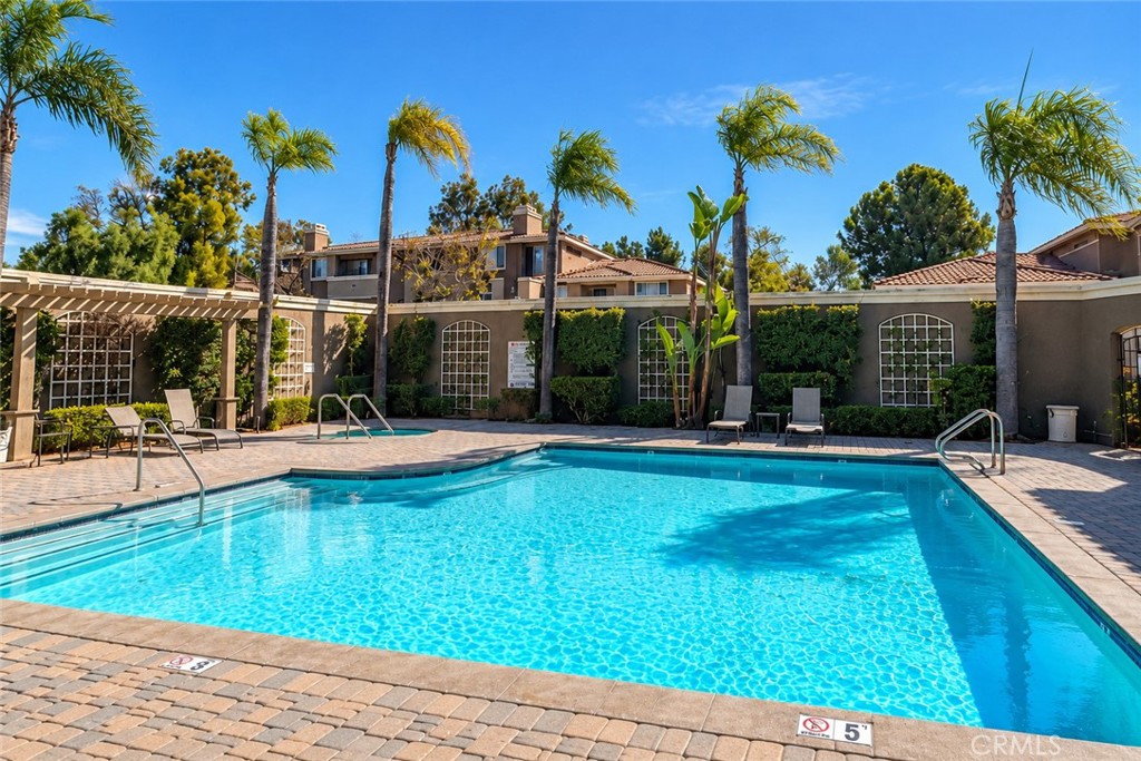 22681 Oakgrove 218, Aliso Viejo CA 92656 - photo 3