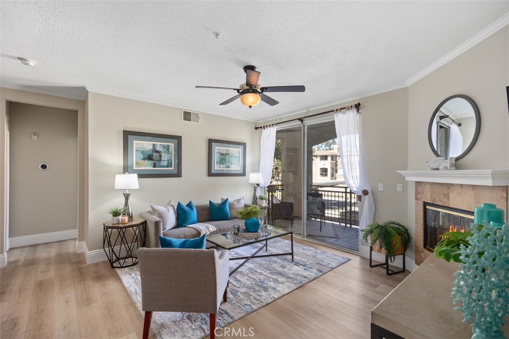 Welcome home to this beautiful condo - 22681 Oakgrove 625, Aliso Viejo CA 92656 - photo 1