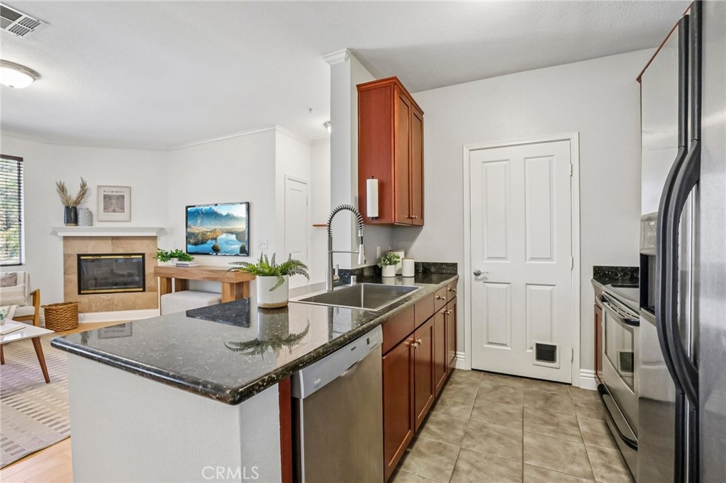 22681 Oakgrove Unit 233, Aliso Viejo CA 92656 - photo 6