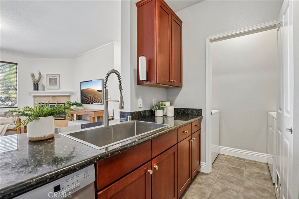 22681 Oakgrove Unit 233, Aliso Viejo CA 92656 - photo 10