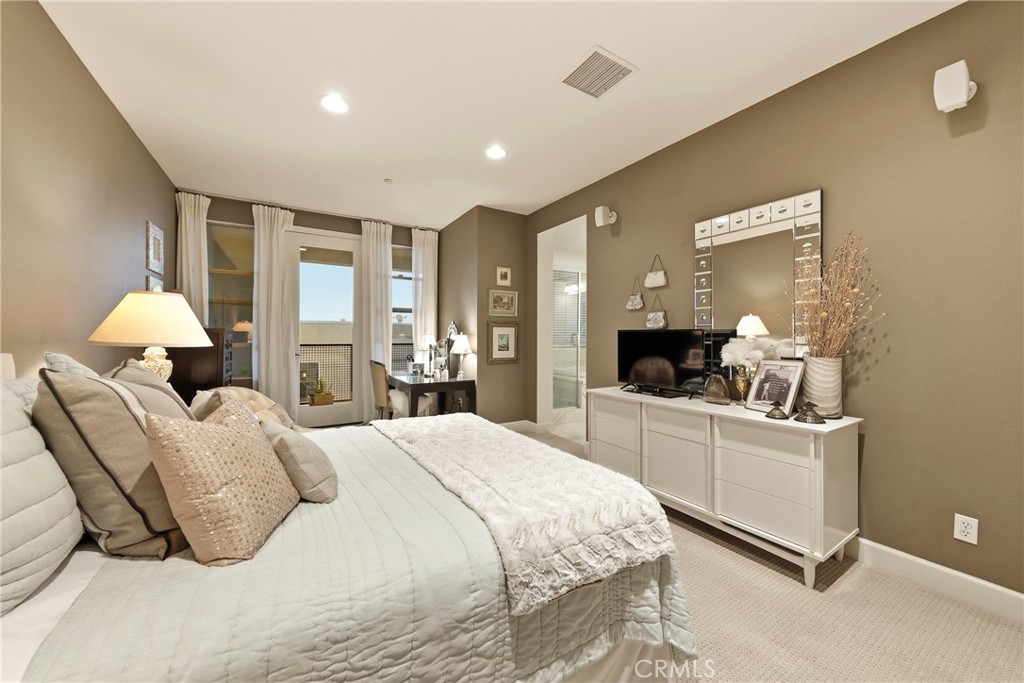 Define private spaces within it to suit your lifestyle - 23 Vantis, Aliso Viejo CA 92656 - photo 26