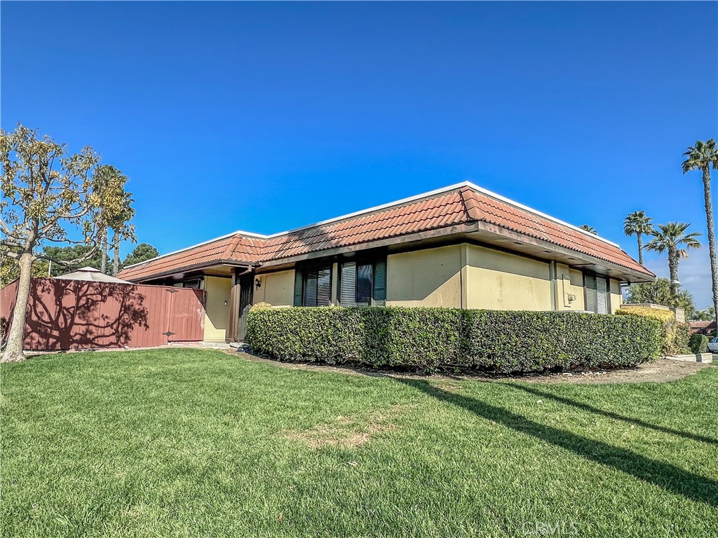 23388 Via San Miguel, Aliso Viejo - 23388 Via San Miguel, Aliso Viejo CA 92656 - photo 1