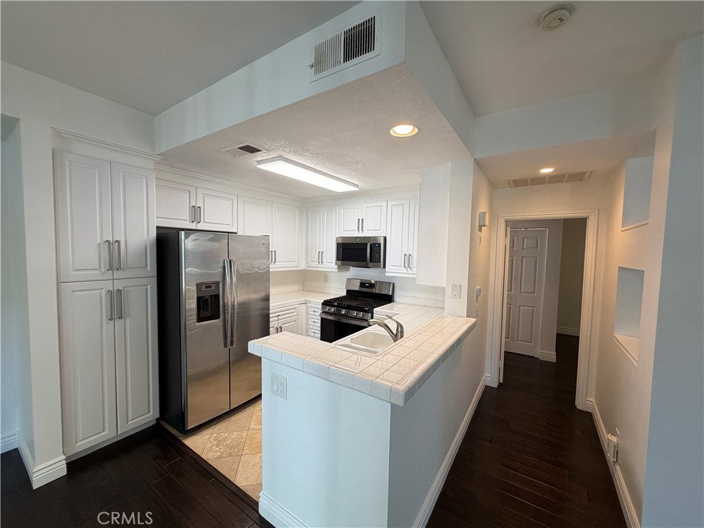 23412 Pacific Park 28G, Aliso Viejo CA 92656 - photo 5