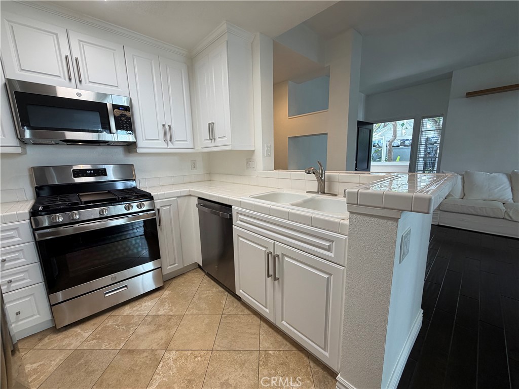 23412 Pacific Park 28G, Aliso Viejo CA 92656 - photo 10
