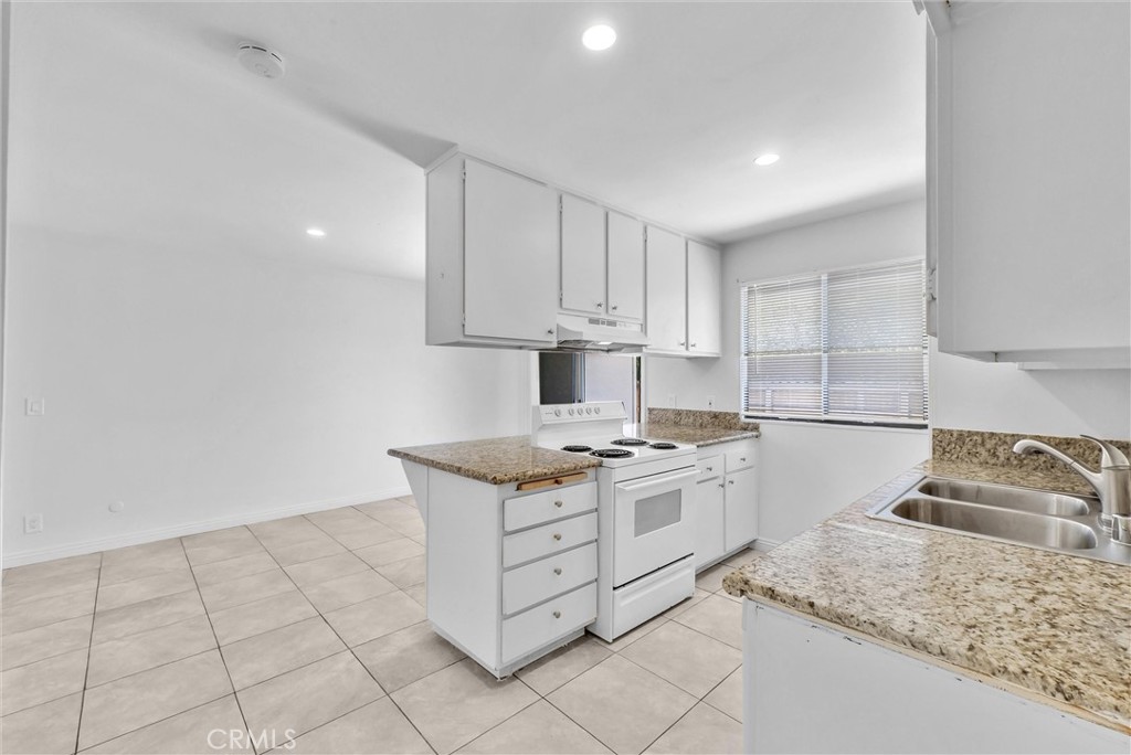 23442 Via San Pablo, Aliso Viejo CA 92656 - photo 7