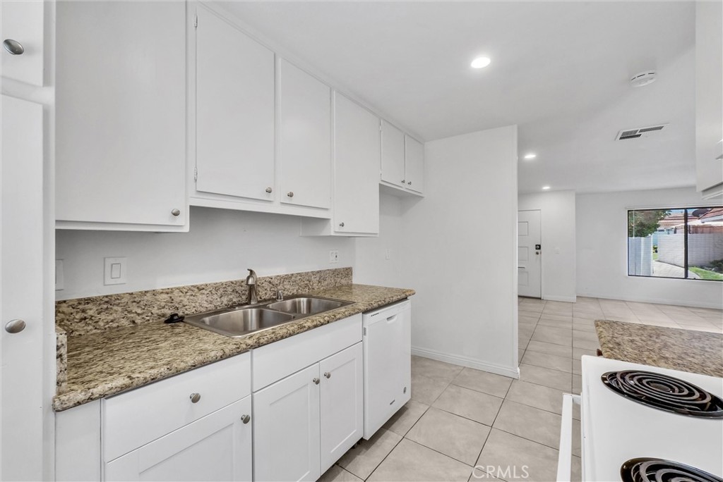 23442 Via San Pablo, Aliso Viejo CA 92656 - photo 9