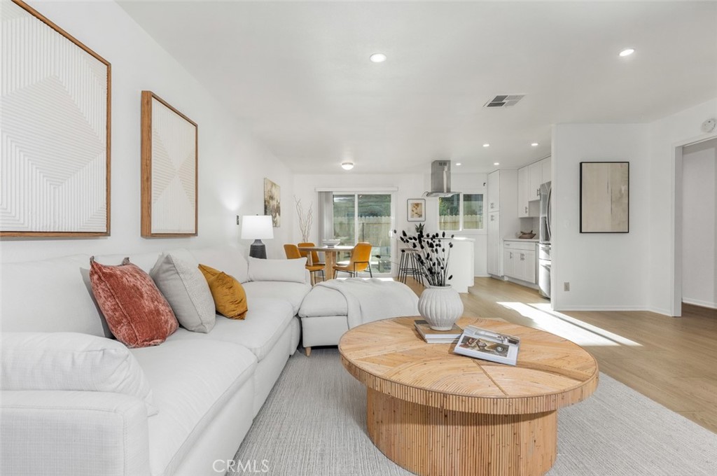 23475 Los Grandes, Aliso Viejo CA 92656 - photo 5