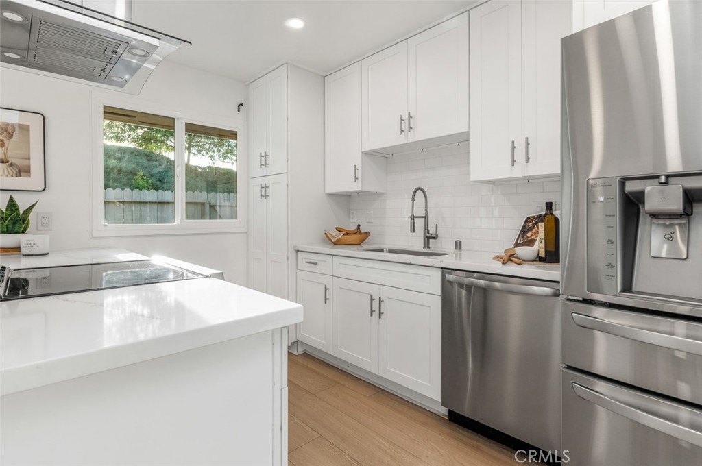 23475 Los Grandes, Aliso Viejo CA 92656 - photo 8