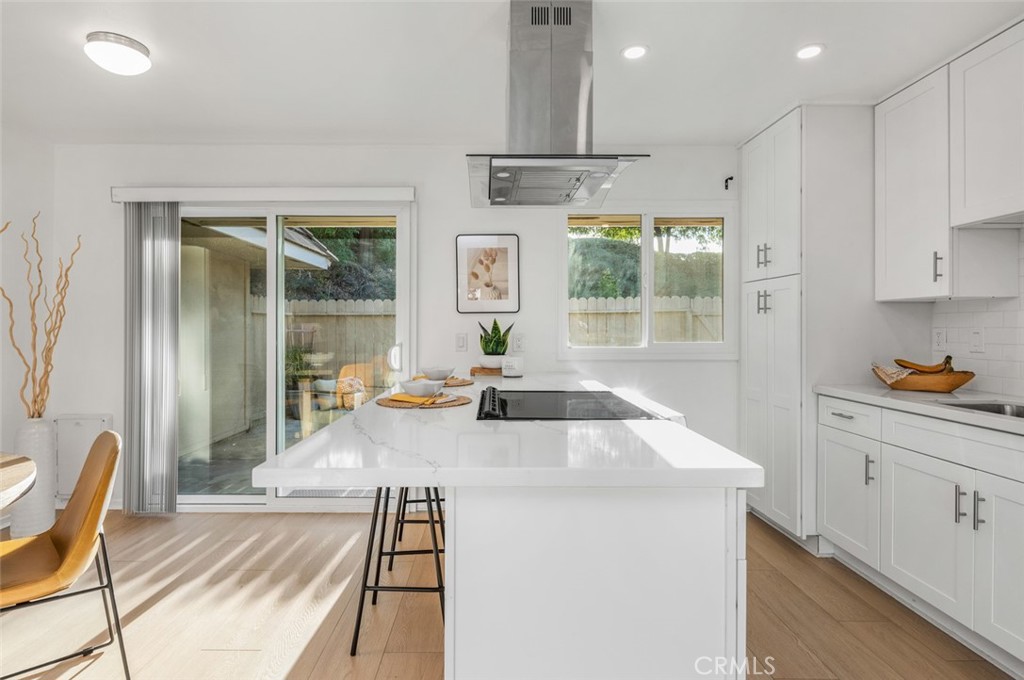 23475 Los Grandes, Aliso Viejo CA 92656 - photo 9