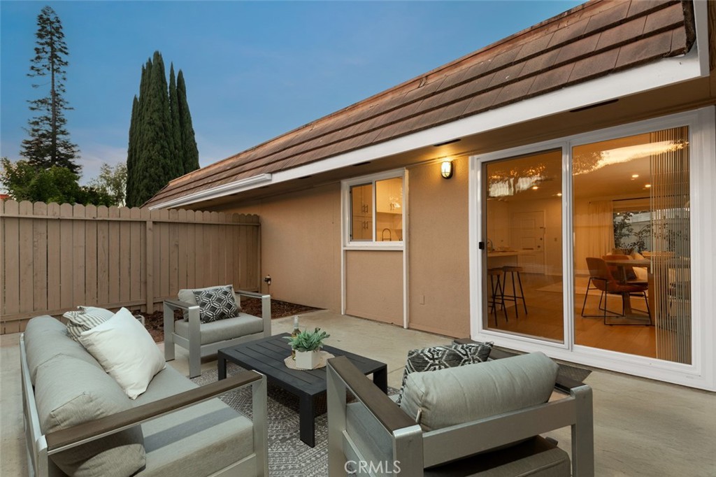23475 Los Grandes, Aliso Viejo CA 92656 - photo 22
