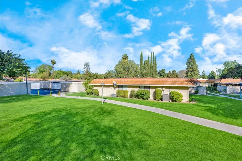 23575 Los Adornos, Aliso Viejo, CA 92656