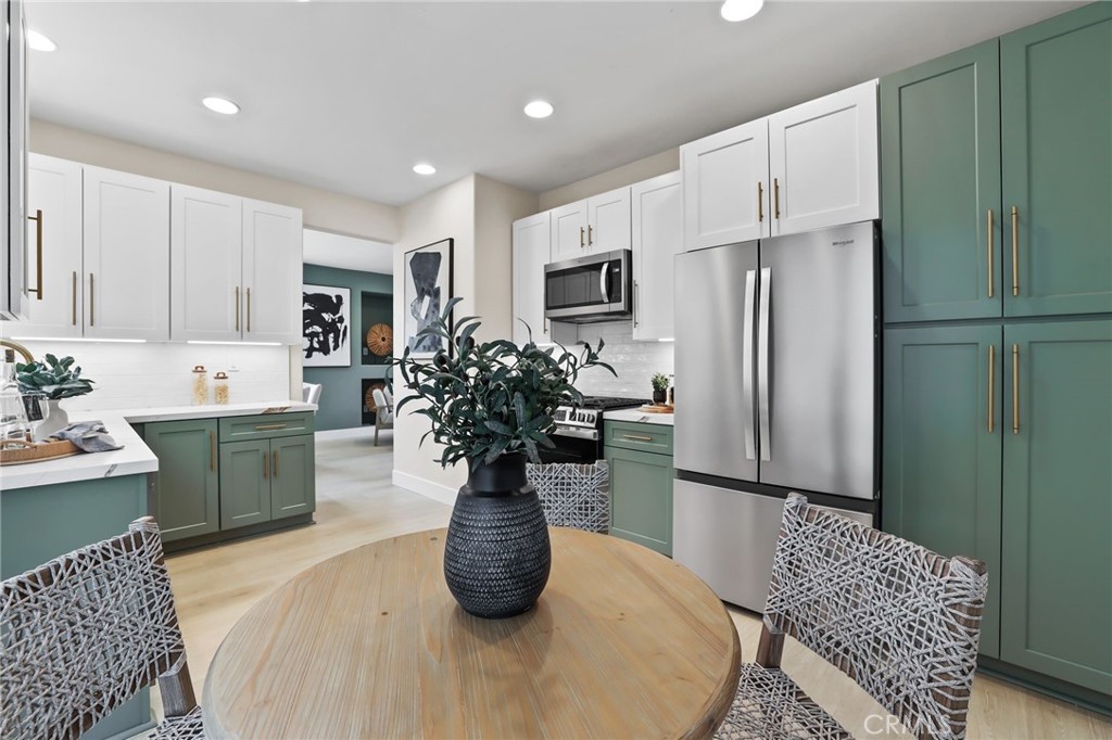 243 Woodcrest Lane, Aliso Viejo CA 92656 - photo 2