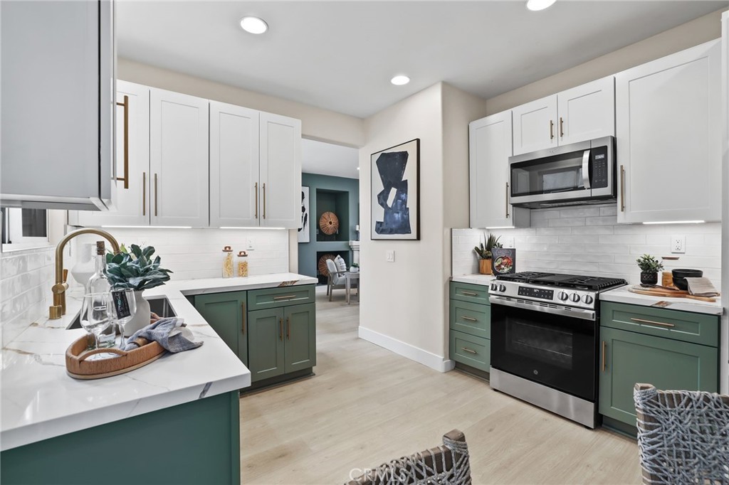 243 Woodcrest Lane, Aliso Viejo CA 92656 - photo 16